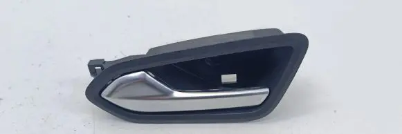 Renault Clio V Rear door interior handle trim 806714209R