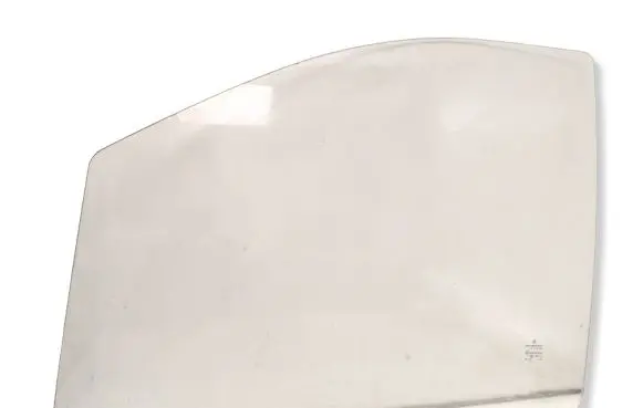 Mercedes-Benz Vito Viano W639 Front door window glass four-door 43R000016 DOT211M73AS2