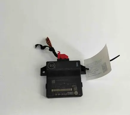 Audi A5 8T 8F Gateway control module 8T0907468AB
