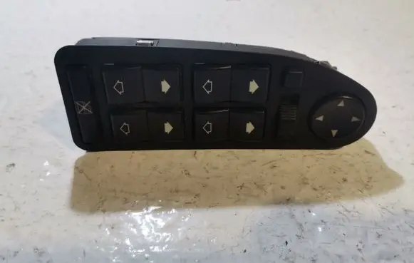 BMW 5 E39 Electric window control switch 6904330