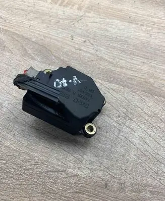 Volvo V70 Air flap motor/actuator 74935D 060401