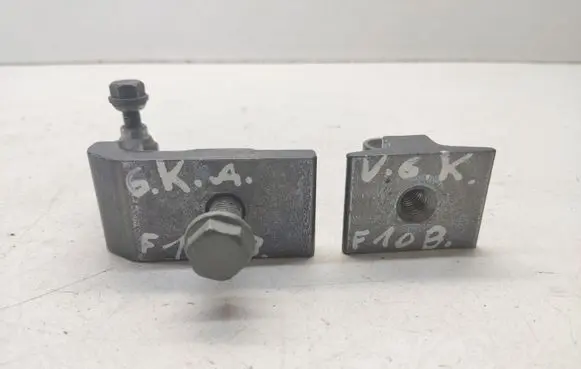 BMW 5 F10 F11 Rear door hinge set 7185633 7185635
