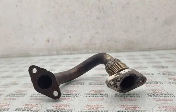 Volkswagen PASSAT B6 EGR valve line/pipe/hose 03G131521AL