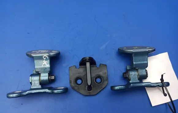 Volvo S40 Rear door hinge set 30784891 A046572 30784893