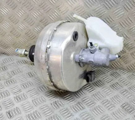 Mercedes-Benz C W205 Brake booster 0261232001 A2054300230