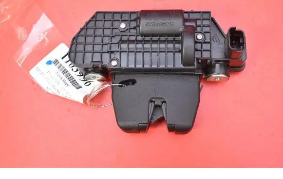 Peugeot 208 I Tailgate/trunk/boot lock/catch/latch 9684648680