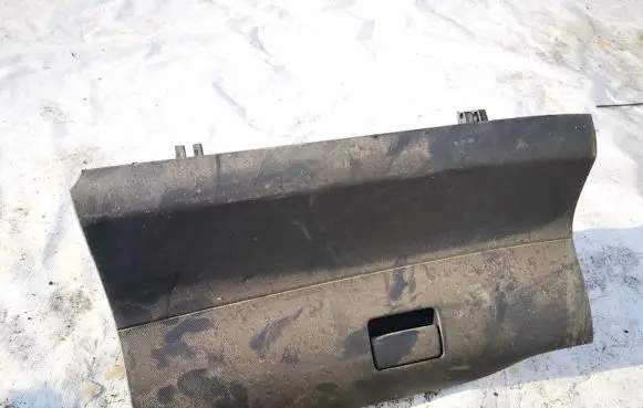 Toyota Auris 150 Glove box 5555202100 55552-02100