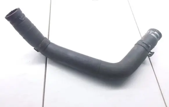 Skoda Octavia Mk2 (1Z) Engine coolant pipe/hose 1K0121157BJ