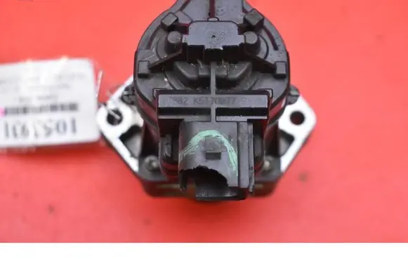 Opel Insignia A EGR valve 55566052