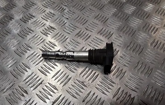 Audi TT Mk1 High voltage ignition coil 06A905115A