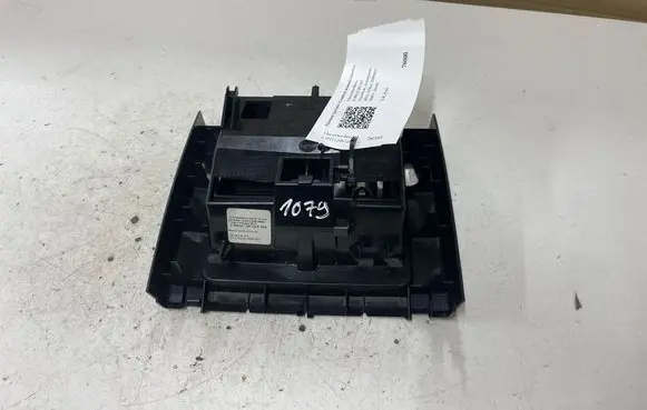 Mercedes-Benz E W212 Ashtray (rear) A2126803850