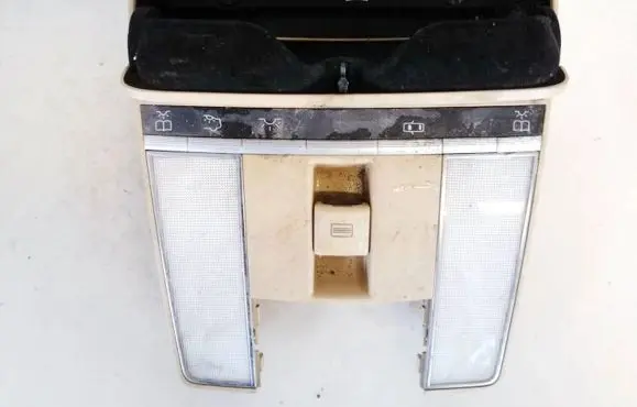 Mercedes-Benz S W221 Front seat light A2168208485 A2218704086
