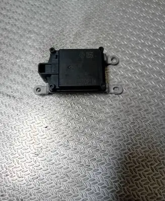 Renault Megane IV Distronic sensor radar 284474545R A2C77307902