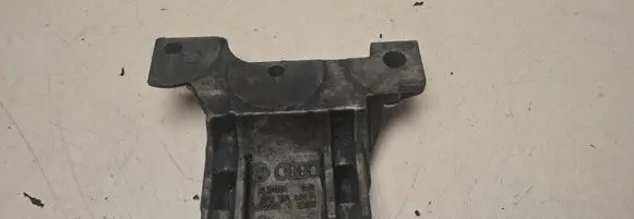 Volkswagen Transporter - Caravelle T5 Engine mounting bracket 070199343A EG2314283