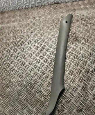 Renault Master II (D)pillar trim (top) 