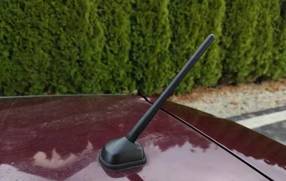 Mitsubishi Space Star Radio antenna 