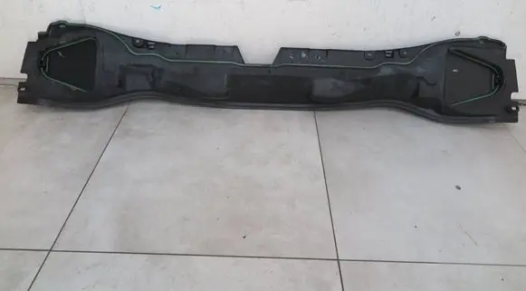 Mercedes-Benz B W246 W242 Wiper trim A2468300213