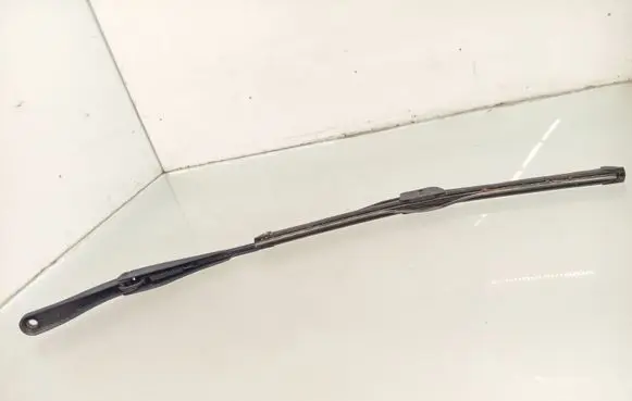 Dacia Sandero II Front wiper blade arm 288805100R
