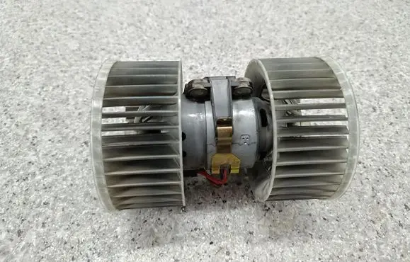 BMW 3 E46 Heater fan/blower C5204
