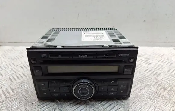 Radio/CD/DVD/GPS head unit