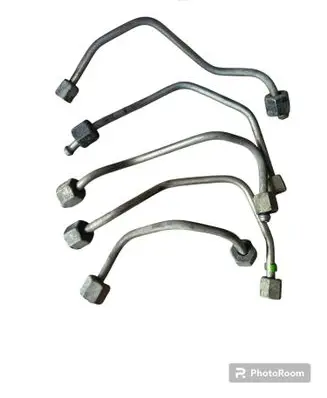 Fuel injector supply line/pipe