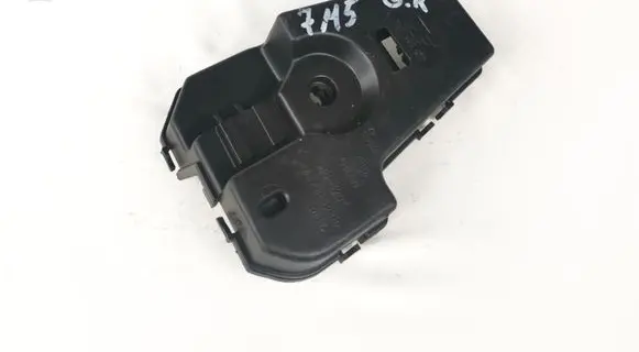 Ford Galaxy Tail light bulb cover holder 7M5945257