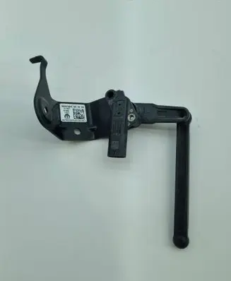 Jeep Grand Wagoneer Rear air suspension level height sensor 68409738AB 21193T 17521
