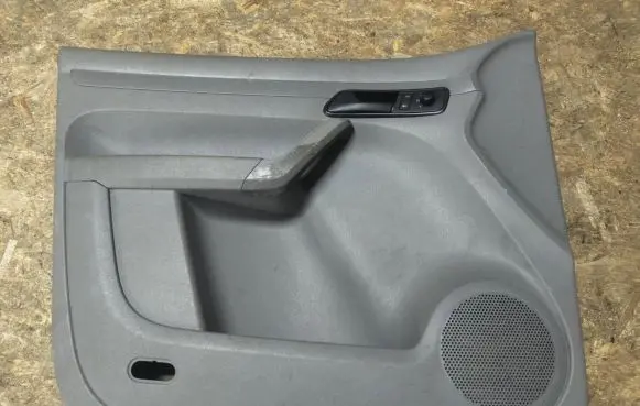 Volkswagen Caddy Front door card panel trim 2K0867005A 8K1867005K 2K2867005