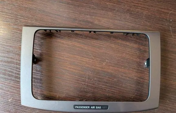 Volkswagen PASSAT B6 Radio/GPS head unit trim 3C0858069AE