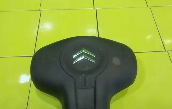 Citroen C3 Steering wheel airbag 