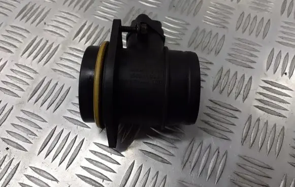 Chrysler PT Cruiser Mass air flow meter 05033109