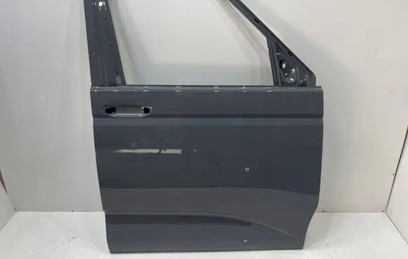 Volkswagen Multivan T7 Front door 7T0887470