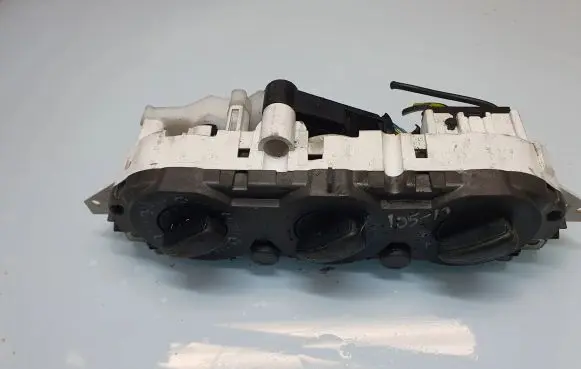 Ford Focus Climate control unit 3M5T19980AD