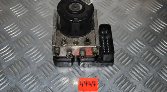 Opel Zafira B ABS Pump 24451502