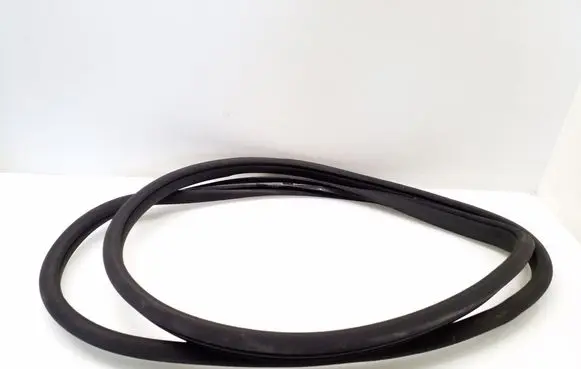 Mercedes-Benz E W211 Rubber seal rear door A211697