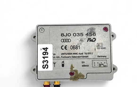 Audi A5 8T 8F Aerial antenna amplifier 8J0035456