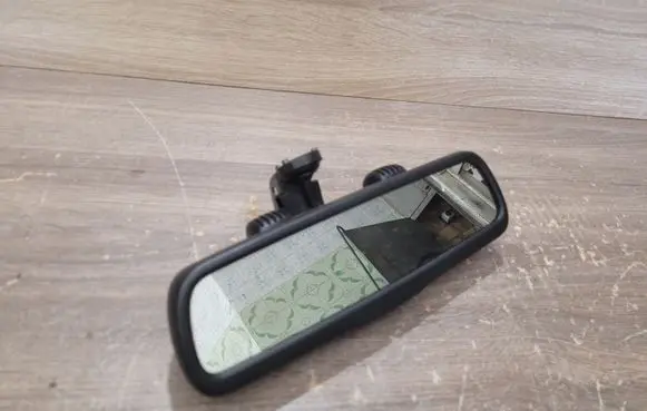 Dodge Challenger Rear view mirror (interior) 31195H 68203591AD T9E28210030P