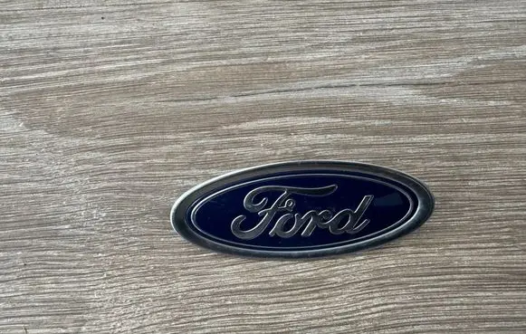 Ford Mondeo MK V Manufacturer badge logo/emblem DDQWD