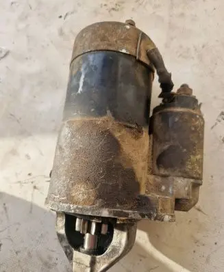 KIA Sorento Starter motor