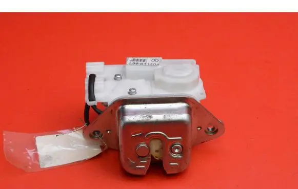 Honda Jazz Tailgate/trunk/boot lock/catch/latch L8961110A