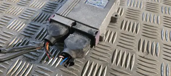 Audi 100 200 5000 C3 LP gas control unit module 10R036337