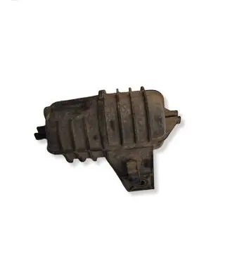 BMW 5 E39 Vacuum air tank 11652247620