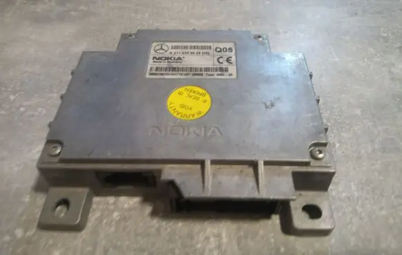 Mercedes-Benz E W211 Phone control unit/module A2118205885