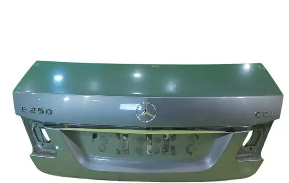 Mercedes-Benz E W212 Tailgate/trunk/boot lid 17AB10