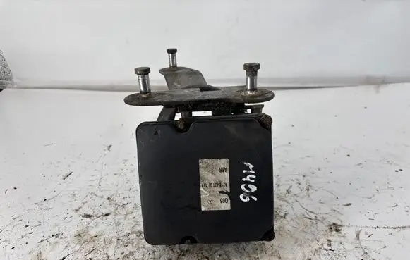 Mercedes-Benz CLS C219 ABS Pump 0265960349