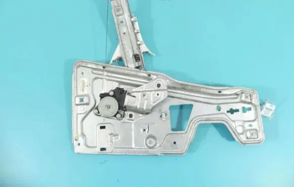 Suzuki XL7 II Front door window regulator with motor 16915661 IMPRK1356012