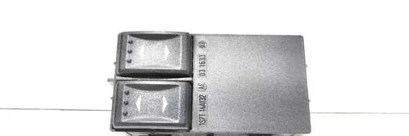 Ford Mondeo Mk III Electric window control switch 1S7T14A132