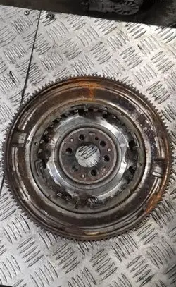 Volkswagen Golf Plus Flywheel