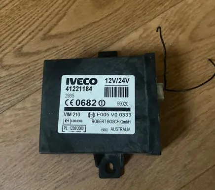 Iveco Daily 35 - 40.10 Other control units/modules 41221184 F005V00333 12V24V