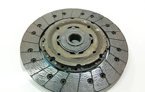 BMW X3 E83 Clutch pressure plate 324063910
